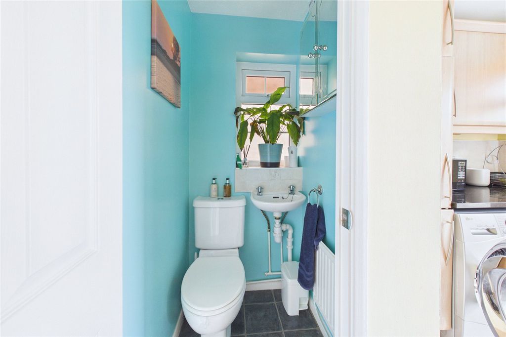 Additional image 10 of 3 bed detached house for saleBrowning Close, Stratton, Swindon SN3