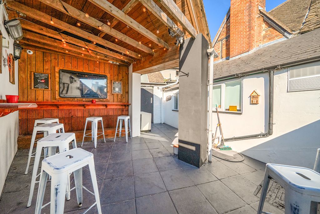 Additional image 13 of 3 bed office for saleHigh Street, Royal Wootton Bassett SN4