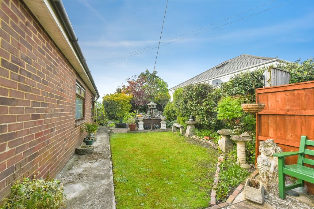 Additional image 13 of 3 bed detached bungalow for saleBelmont Close, Swindon SN3