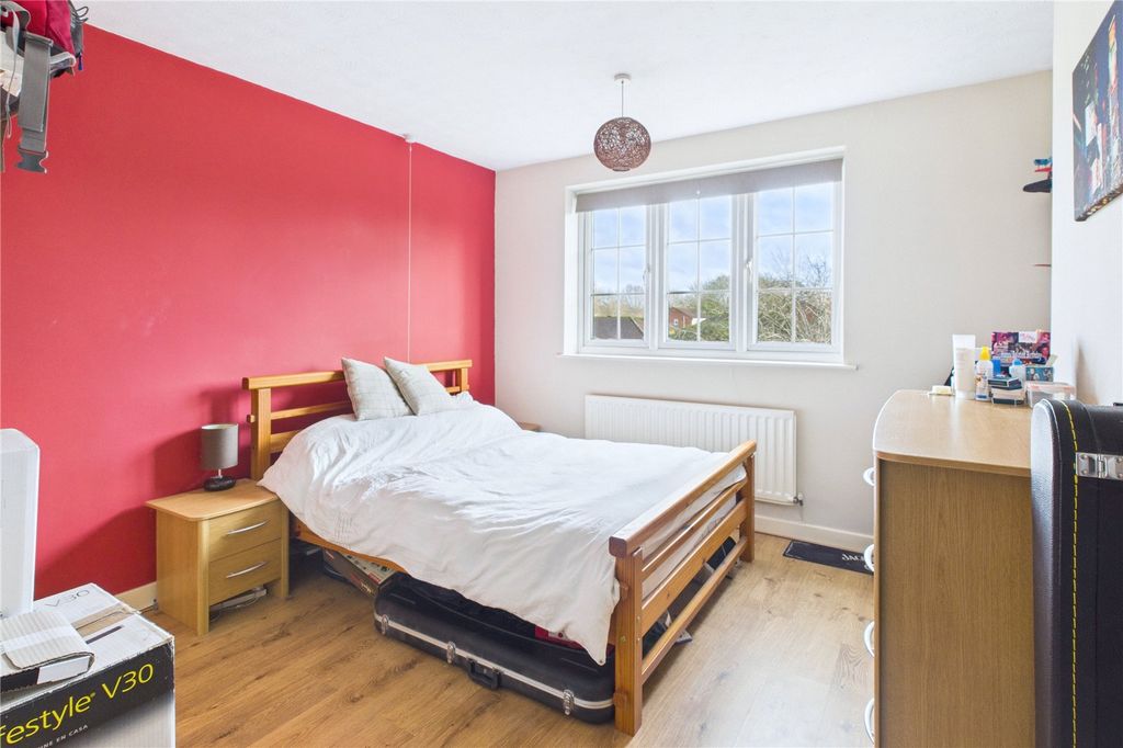 Additional image 11 of 5 bed detached house for salePaddock Close, Haydon Wick, Swindon SN25