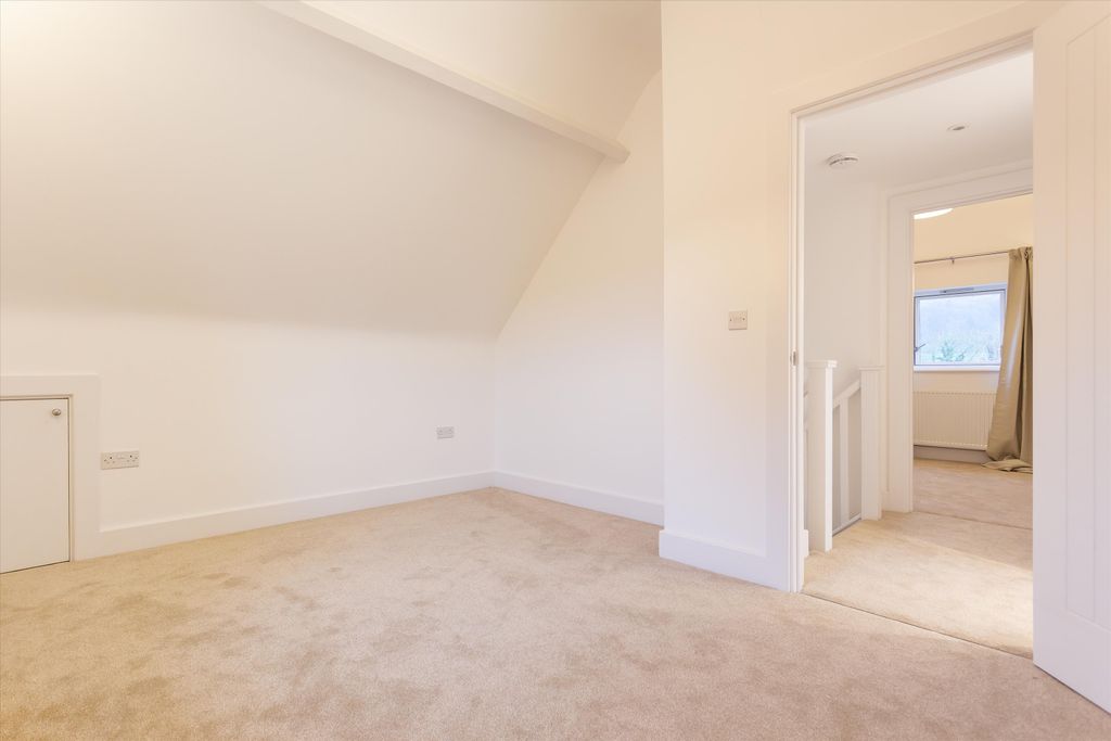 Additional image 10 of 3 bed cottage for salePreston, Ramsbury, Marlborough, Wiltshire SN8