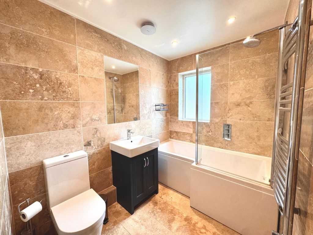 Additional image 11 of 3 bed semi-detached house for saleNorth Street, Winkfield, Windsor, Berkshire SL4