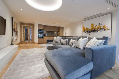 John Islip Street, London SW1P