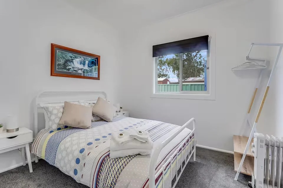 Additional image 11 of Thirlmere NSW 2572