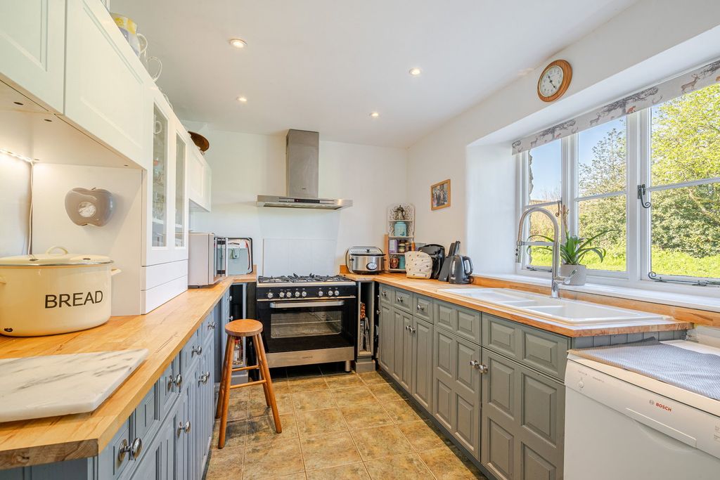 Additional image 4 of 3 bed terraced house for saleNewlands Green, Kington Langley, Chippenham SN15