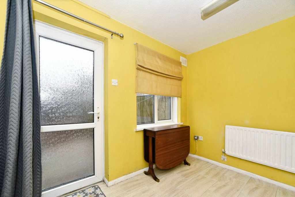Additional image 6 of 2 bed terraced house for saleWorsley Road, Freshbrook, Swindon SN5