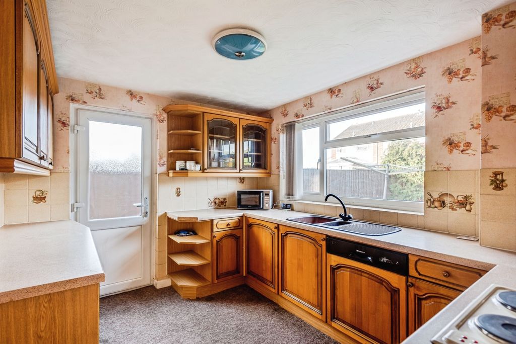 Additional image 8 of 4 bed detached house for saleVespasian Close - Coleview, Swindon SN3