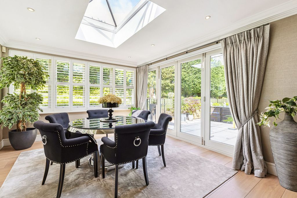 Additional image 4 of 2 bed flat for saleWindsor Road, Ascot SL5