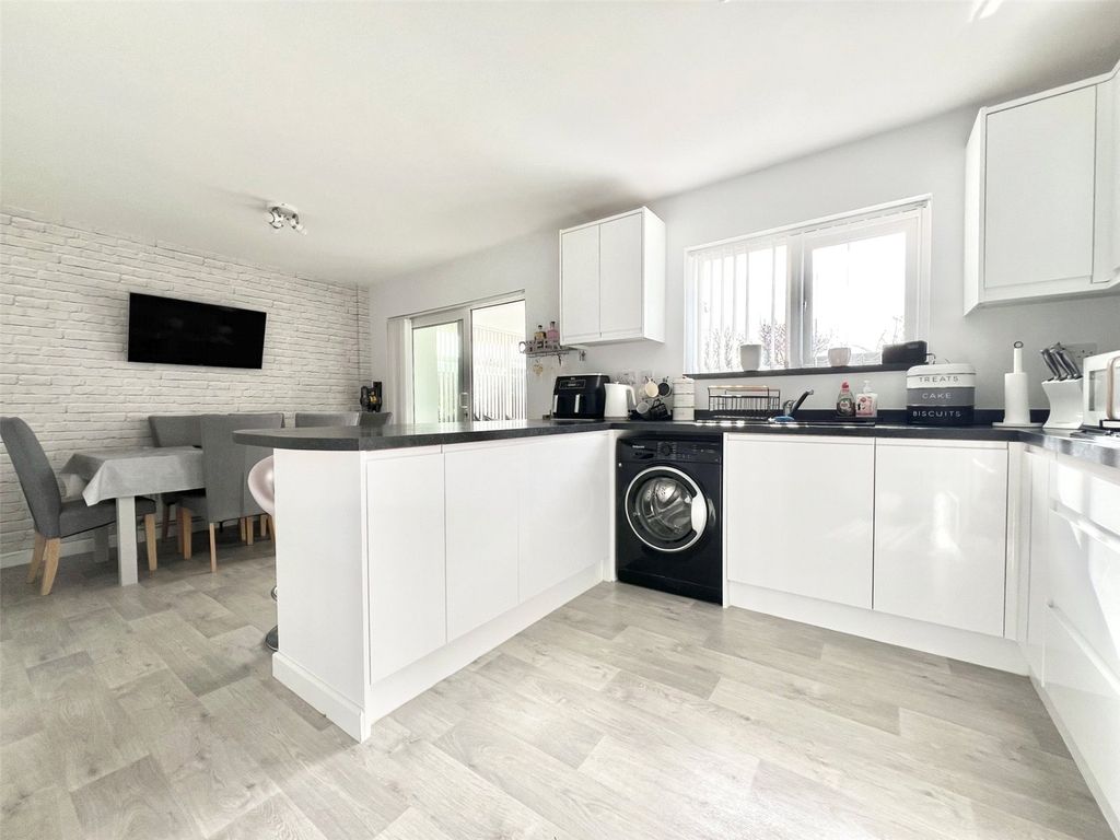 Additional image 6 of 3 bed semi-detached house for saleGrange Drive, Stratton, Swindon SN3