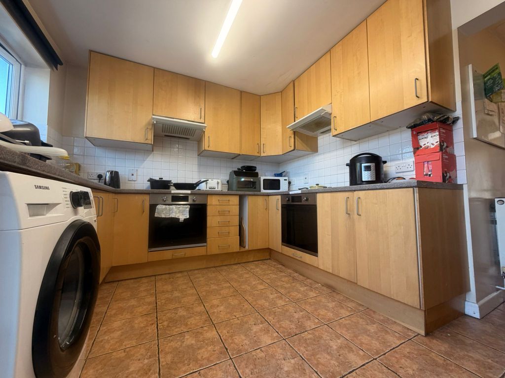 Additional image 8 of 5 bed semi-detached house for salePurley Avenue, Swindon SN3