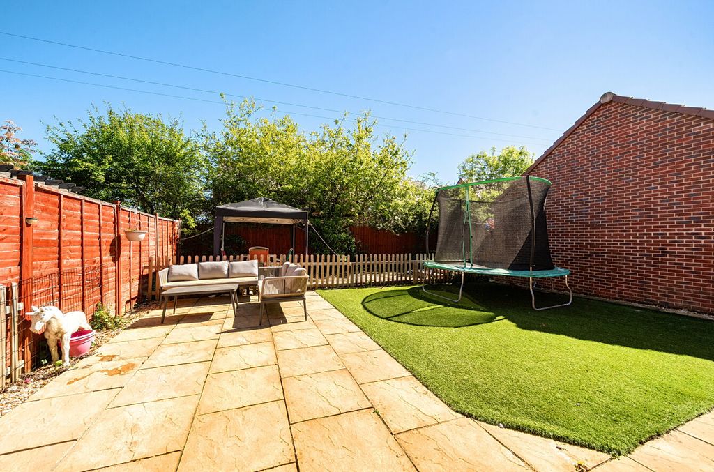 Additional image 9 of 5 bed detached house for salePolesdon Avenue, Coate, Swindon SN3