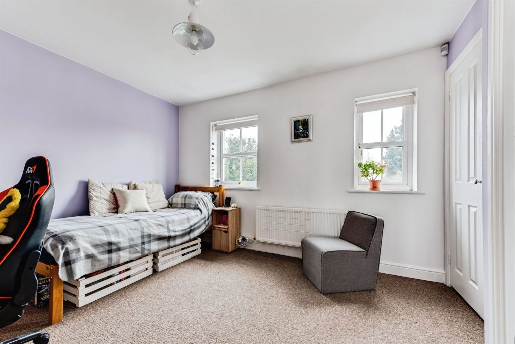 Additional image 7 of 2 bed end terrace house for saleThe Lane, Swindon SN2