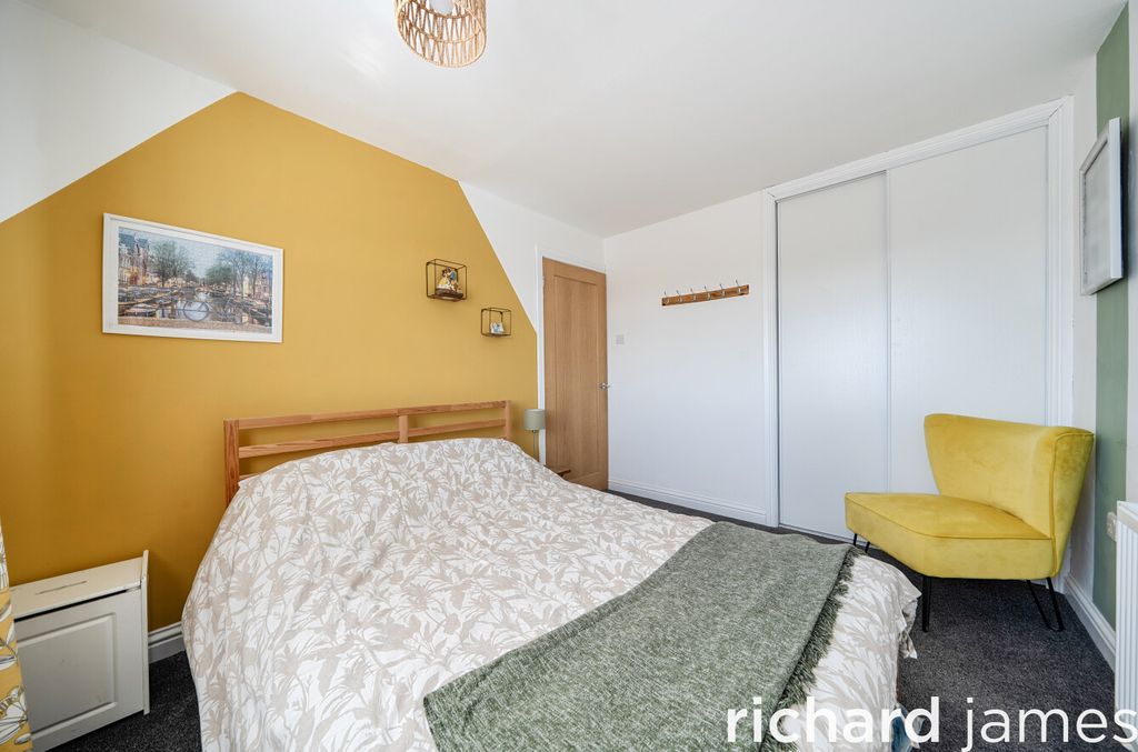 Additional image 10 of 4 bed semi-detached house for saleRowan Road, Swindon SN2