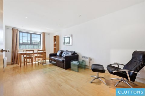Caraway Apartments, 2 Cayenne Court, London SE1