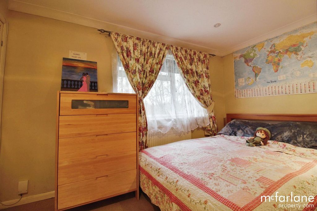 Additional image 7 of 3 bed terraced house for saleEdale Moor, Swindon SN3