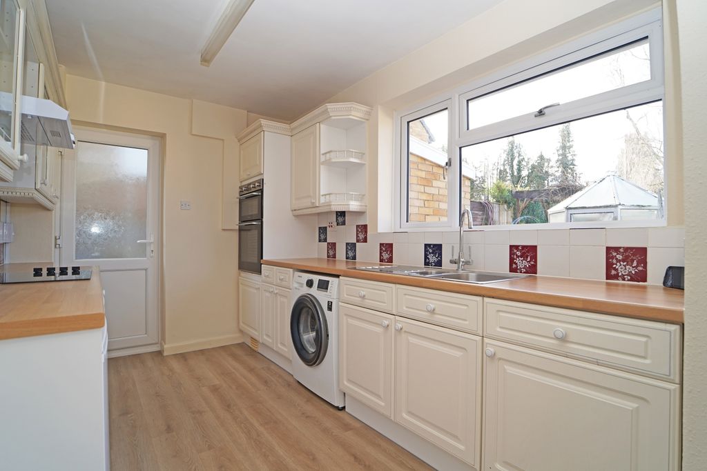 Additional image 6 of 3 bed detached bungalow for saleWest Hill, Blunsdon SN26