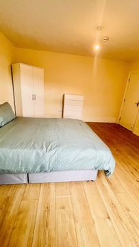 High Street, Yiewsley, West Drayton UB7, Room to rent