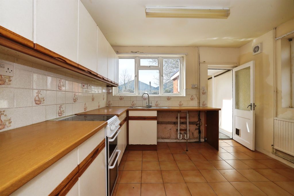 Additional image 5 of 3 bed semi-detached house for saleNursteed Road, Devizes SN10