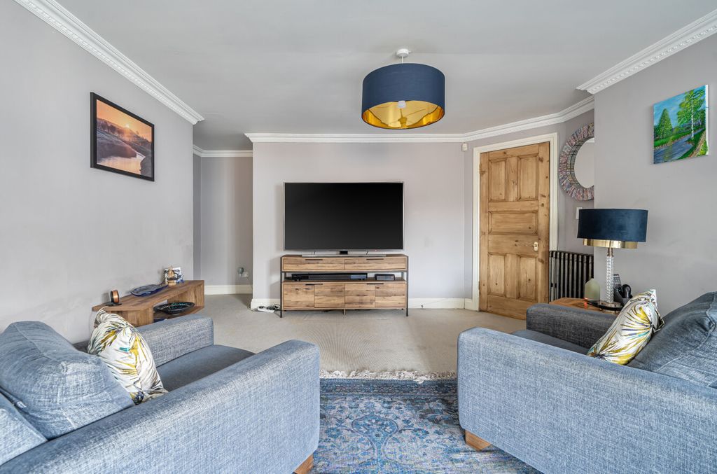 Additional image 12 of 4 bed detached house for saleJigs Lane South, Warfield, Bracknell, Berkshire RG42