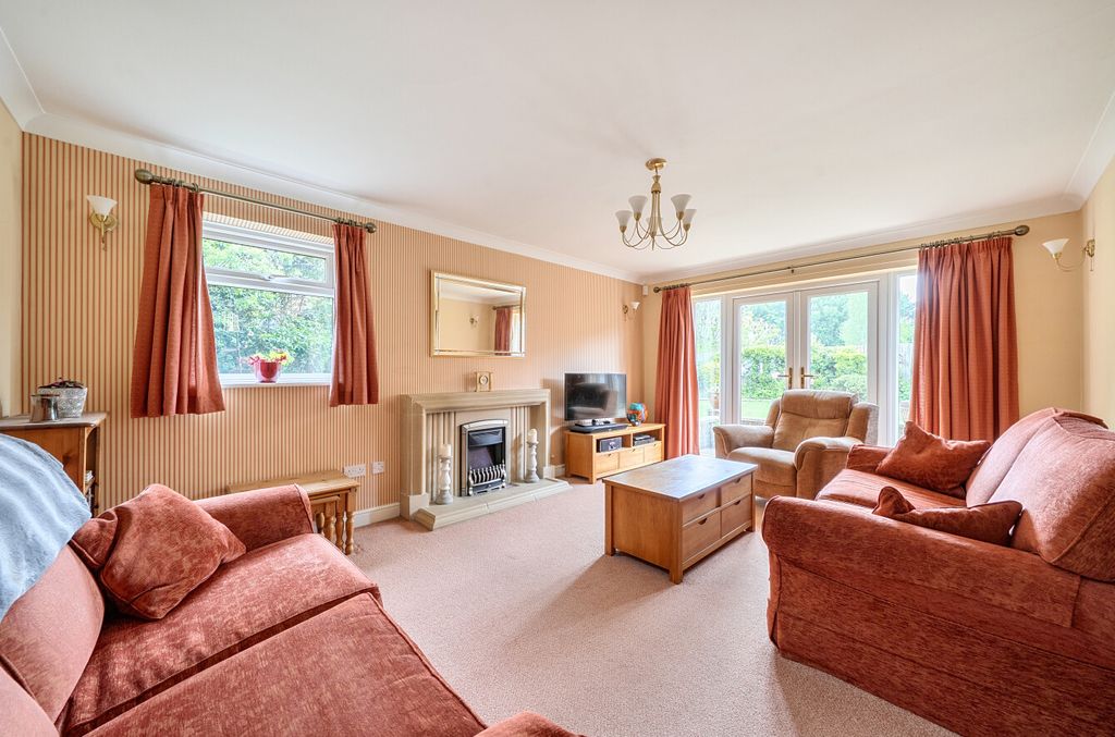 Additional image 3 of 4 bed detached house for saleJewel Close, Grange Park, Swindon SN5