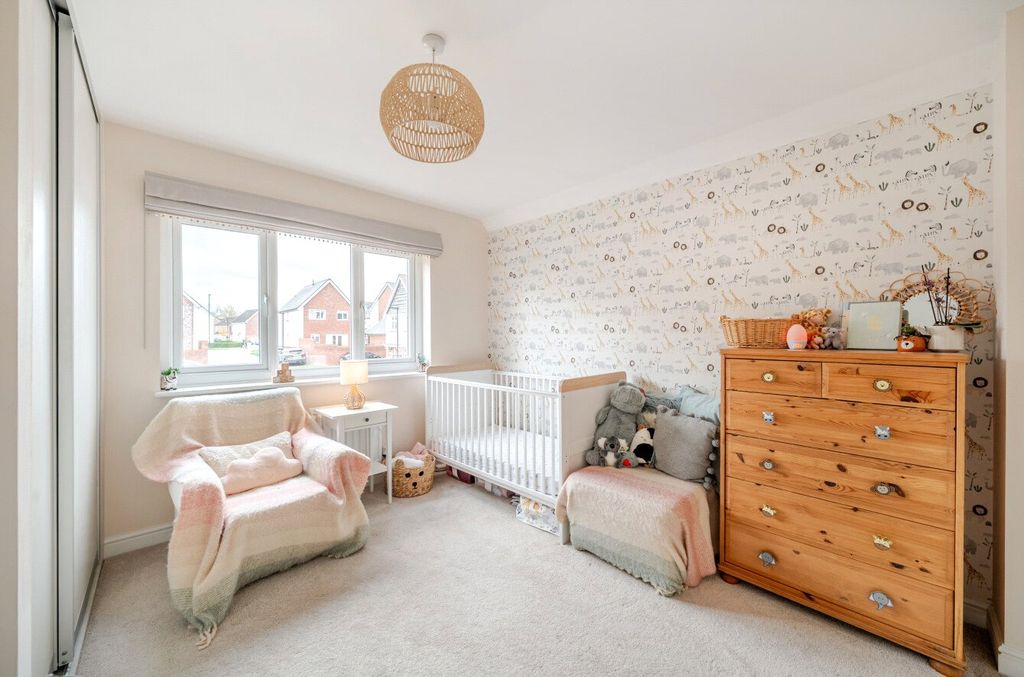 Additional image 8 of 3 bed detached house for saleAshcombe Close, Coate, Swindon SN3