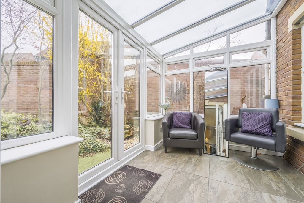 Additional image 11 of 5 bed detached house for saleEast Wichel Way, Swindon SN1