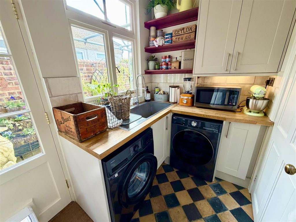 Additional image 13 of 3 bed terraced house for saleKent Road, Swindon SN1