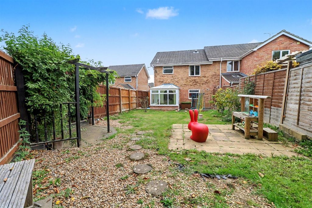 Additional image 17 of 3 bed semi-detached house for saleCrawley Crescent, Broadmead, Trowbridge BA14