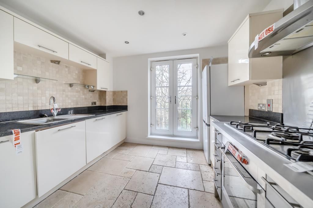 Additional image 4 of 2 bed flat for saleGrand Regency Heights, Ascot, Berkshire SL5