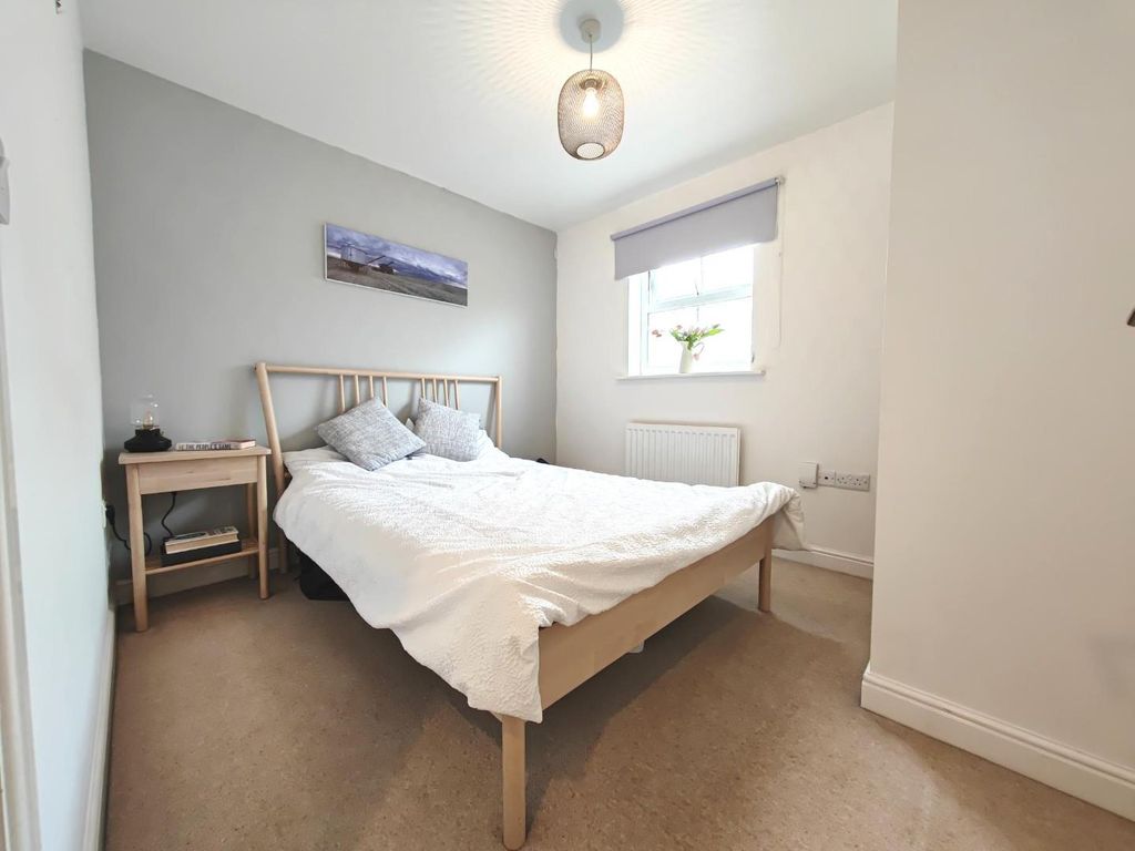Additional image 5 of 1 bed flat for saleBullfinch Rise, Bracknell RG12
