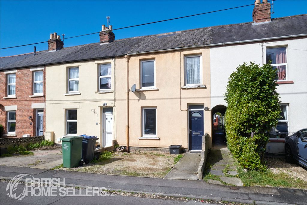 3 bed terraced house for saleParliament Street, Chippenham, Wiltshire SN14