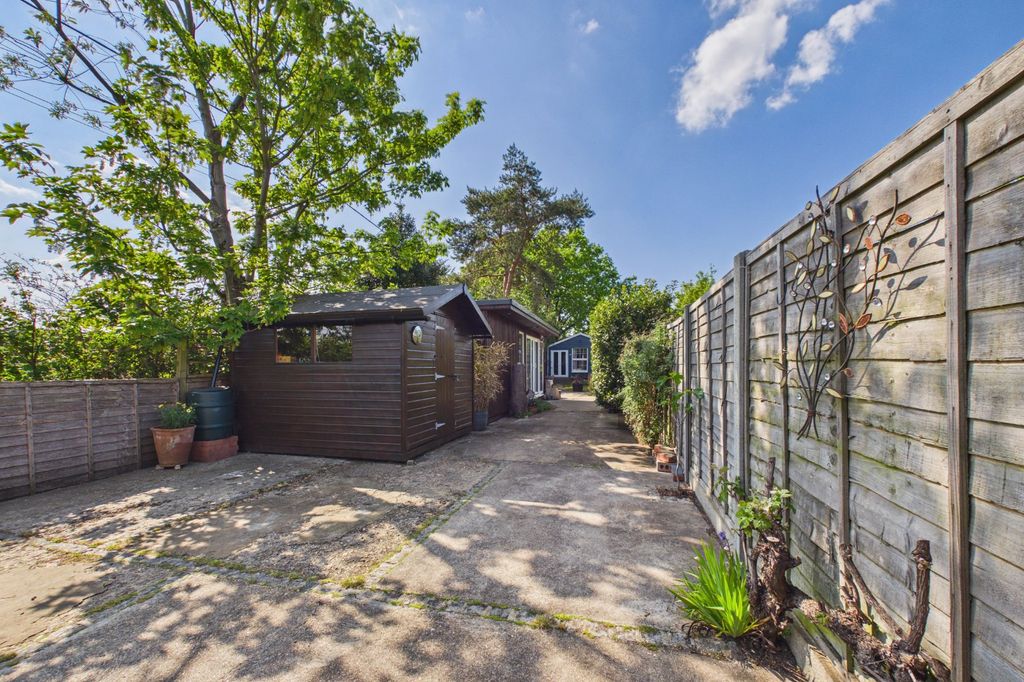 Additional image 16 of 2 bed semi-detached house for saleBranksome Hill Road, College Town, Sandhurst, Berkshire GU47