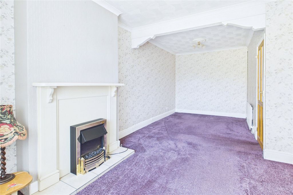 Additional image 3 of 3 bed semi-detached house for saleCricklade Road, Upper Stratton, Swindon SN2