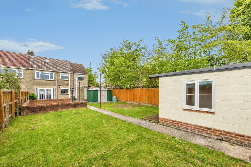 Additional image 19 of 4 bed semi-detached house for saleCollett Avenue, Swindon, Wiltshire SN2