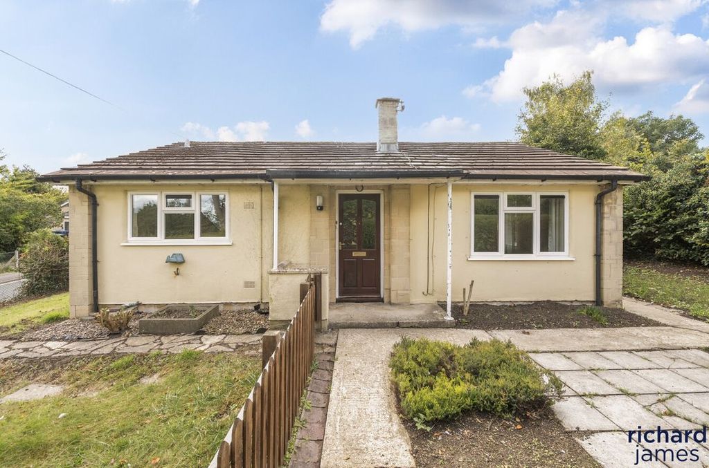 2 bed bungalow for saleThe Peak, Purton SN5