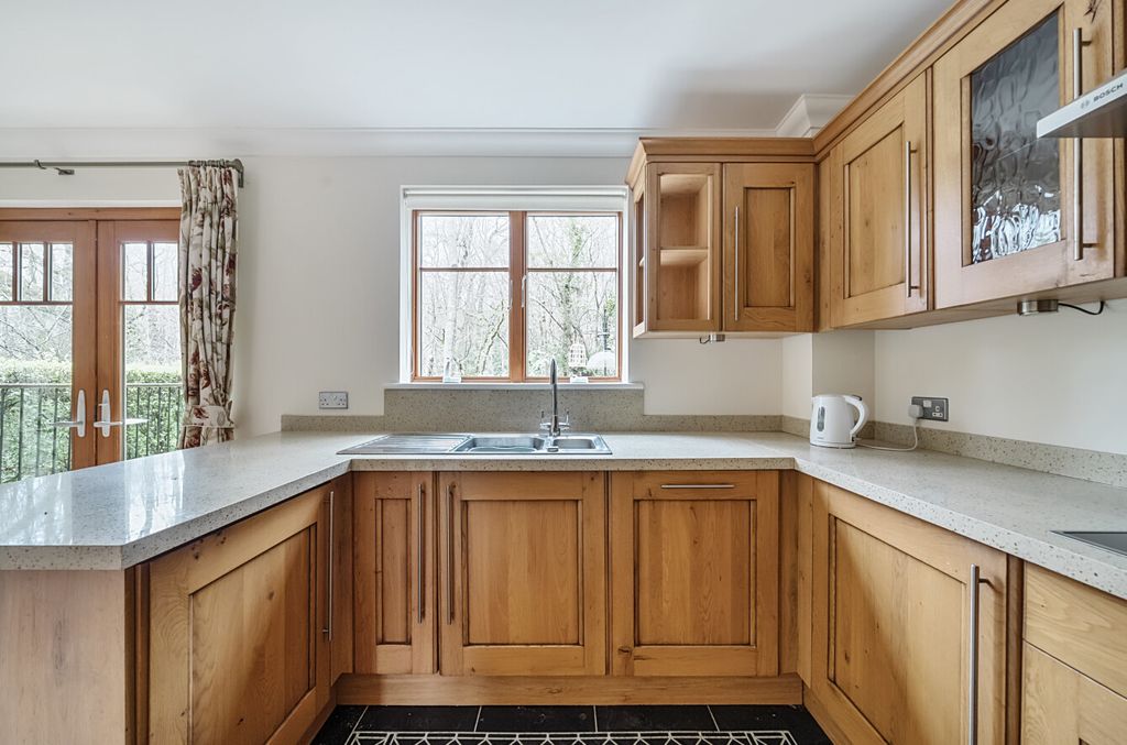 Additional image 13 of 2 bed flat for saleSalisbury Road, Sherfield English, Romsey, Hampshire SO51