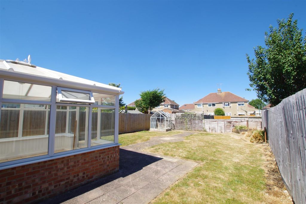 Additional image 6 of 2 bed semi-detached bungalow for saleCaversham Close, Old Walcot, Swindon SN3