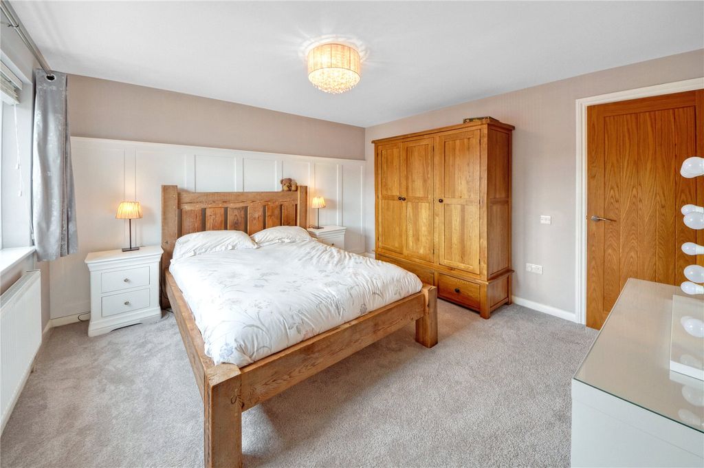 Additional image 17 of 4 bed detached house for saleGifford Road, Stratton, Swindon SN3
