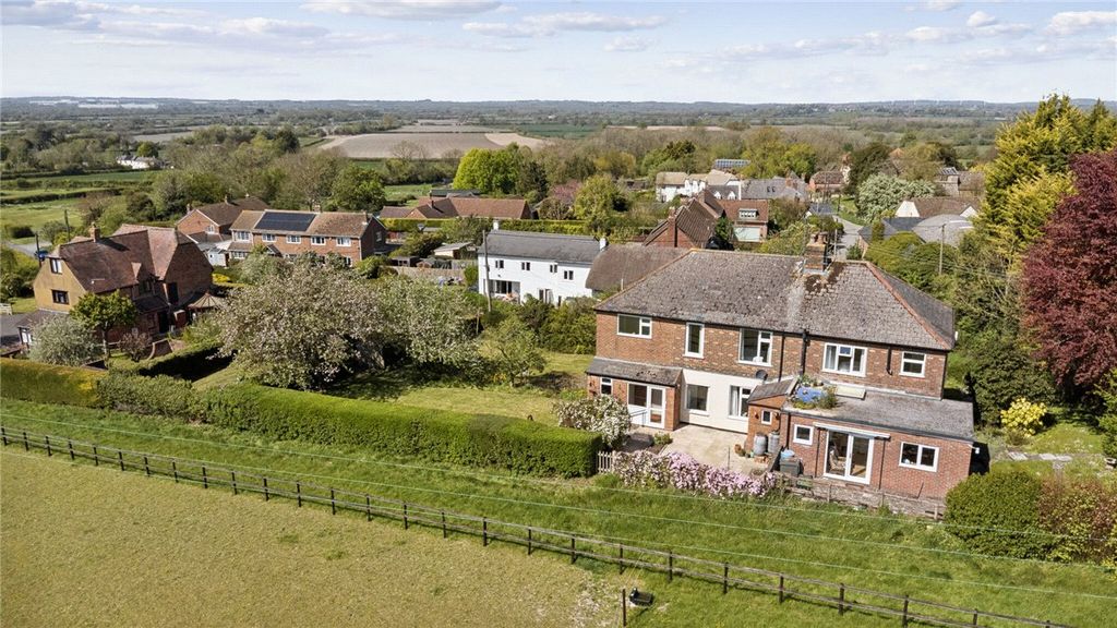 Additional image 18 of 4 bed semi-detached house for saleHinton Parva, Swindon, Wiltshire SN4
