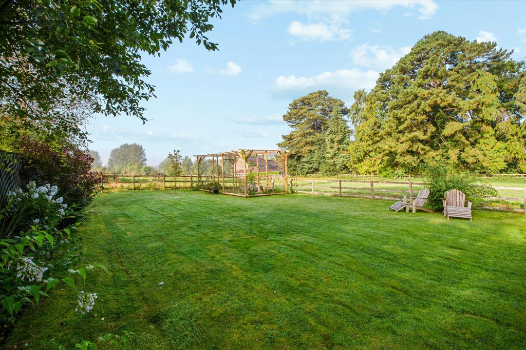 Additional image 3 of 3 bed end terrace house for saleHigh Street, Little Bedwyn, Marlborough, Wiltshire SN8