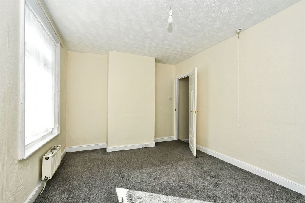 Additional image 11 of 2 bed terraced house for saleRayfield Grove, Swindon SN2