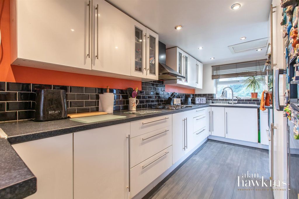 Additional image 7 of 3 bed link detached house for saleHigh Mead, Royal Wootton Bassett SN4