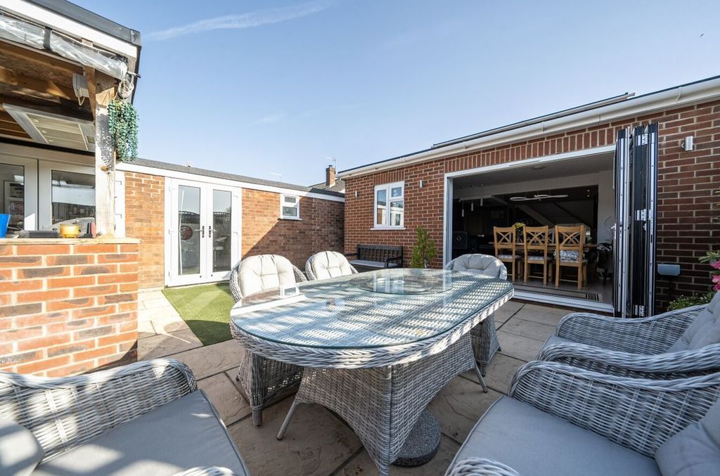 Additional image 14 of 3 bed bungalow for saleCloche Way, Stratton St Margaret, Swindon SN2