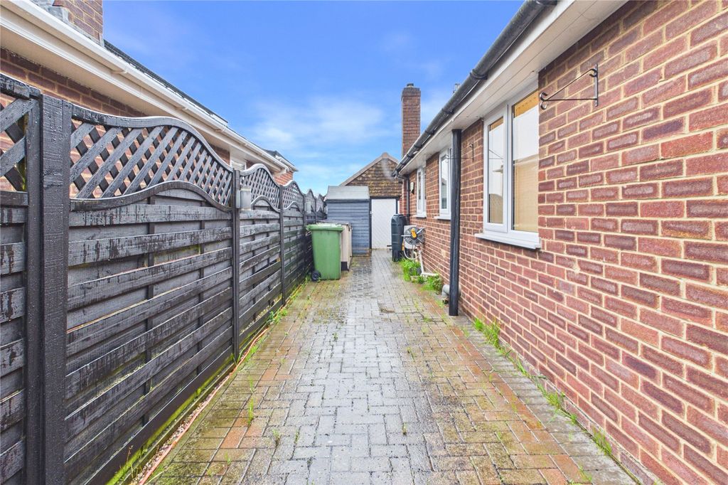 Additional image 16 of 3 bed bungalow for saleThe Broadway, Rodbourne Cheney, Swindon SN25