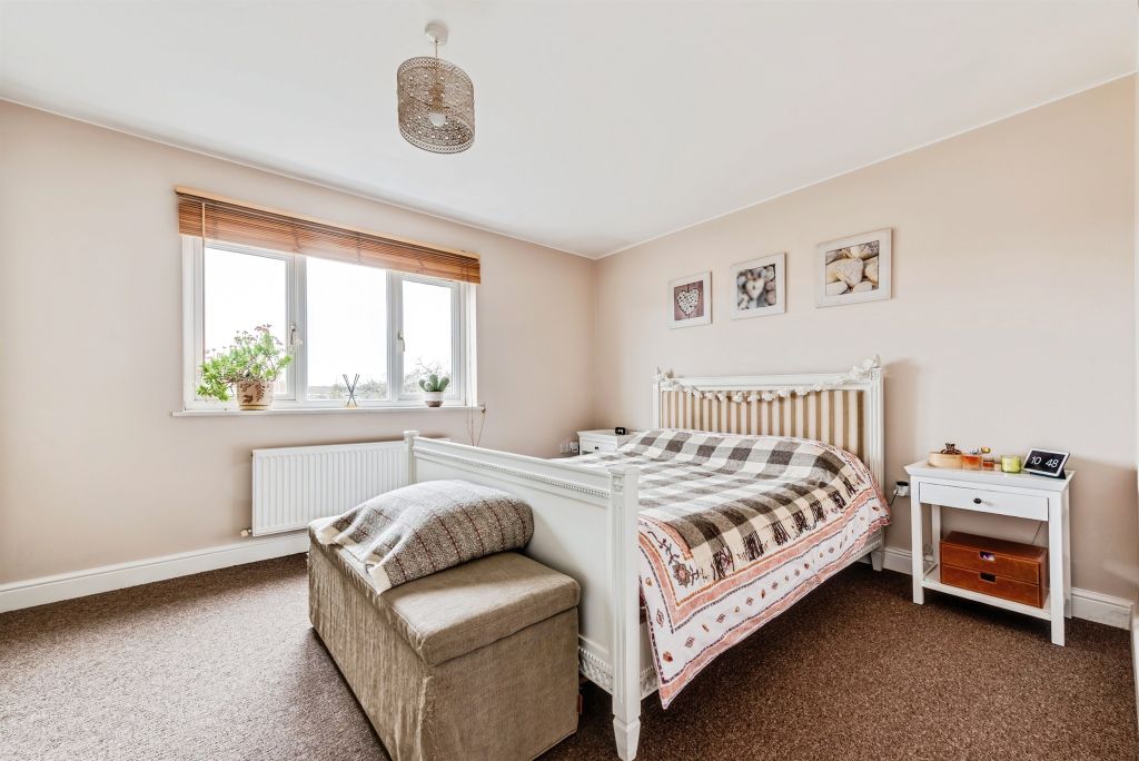 Additional image 9 of 2 bed end terrace house for saleThe Lane, Swindon SN2