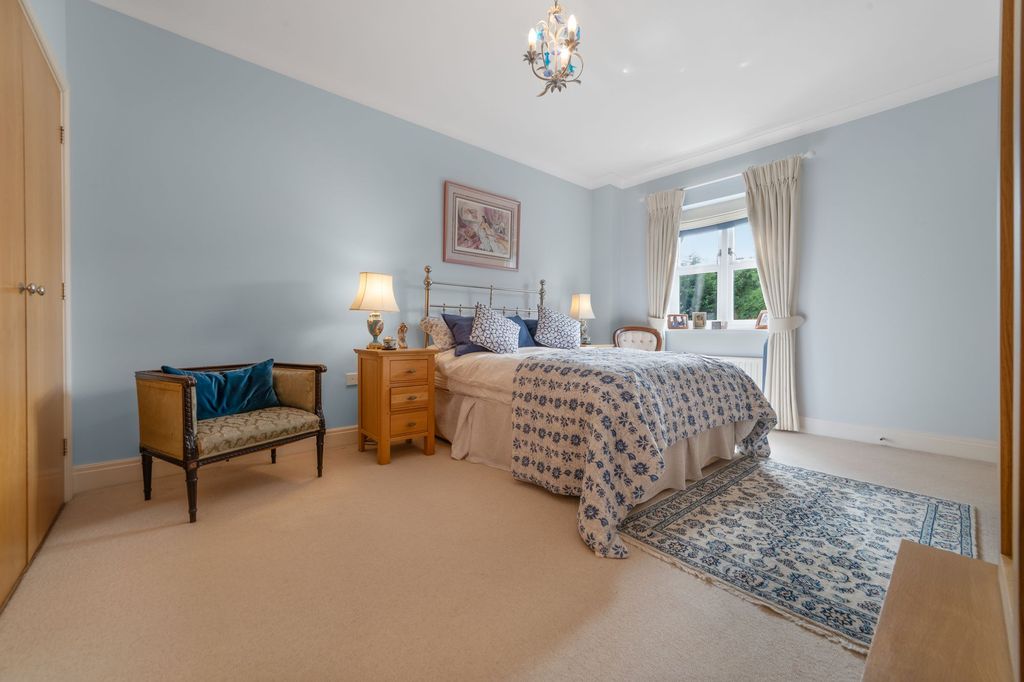 Additional image 5 of 3 bed terraced house for saleHighgrove Avenue, Ascot SL5
