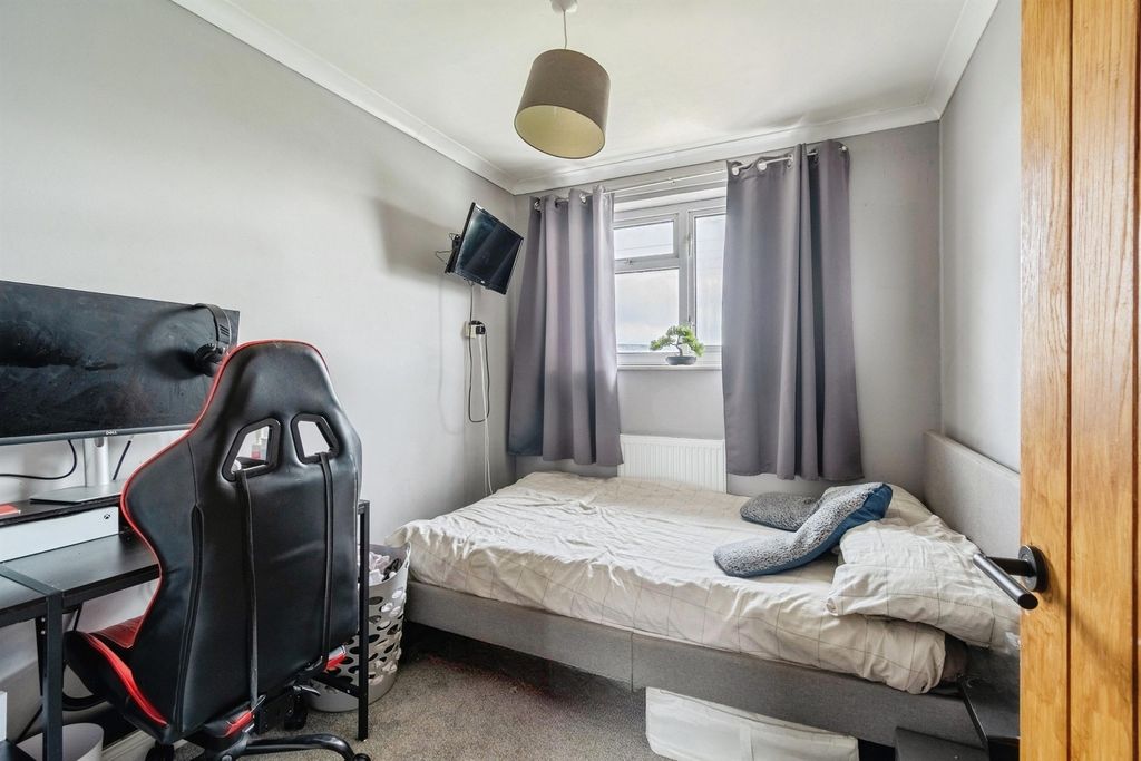 Additional image 17 of 3 bed terraced house for salePinewood Way, North Colerne, Chippenham SN14