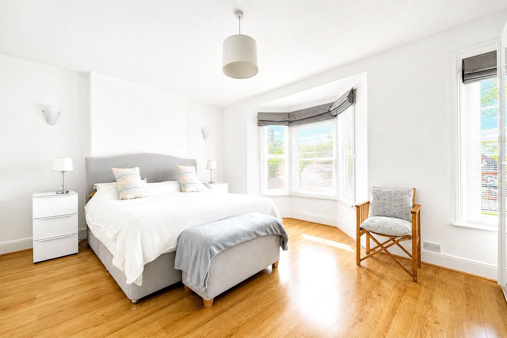 Additional image 5 of 3 bed semi-detached house for saleStation Road, Westbury BA13