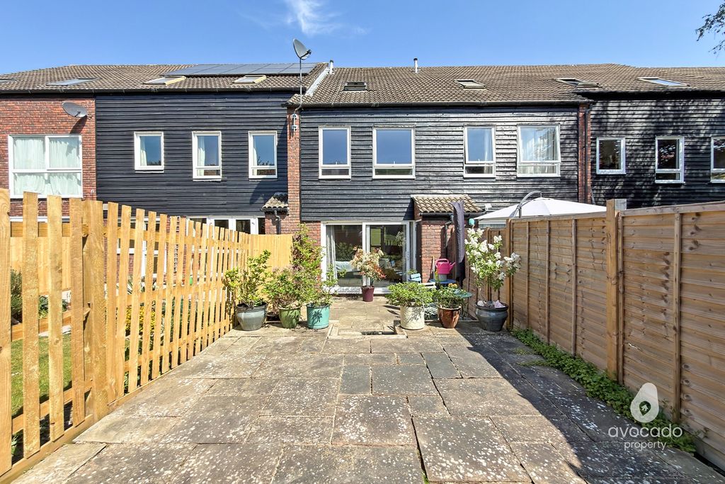 Additional image 12 of 3 bed terraced house for saleNorthcott, Bracknell RG12