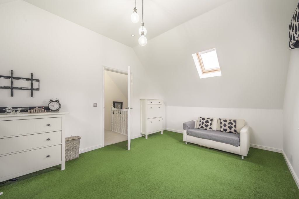 Additional image 26 of 5 bed detached house for saleEast Wichel Way, Swindon SN1